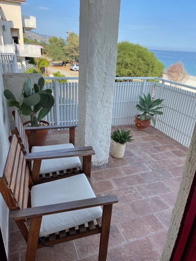 The Greek' House Apartment Bova Marina Exterior photo
